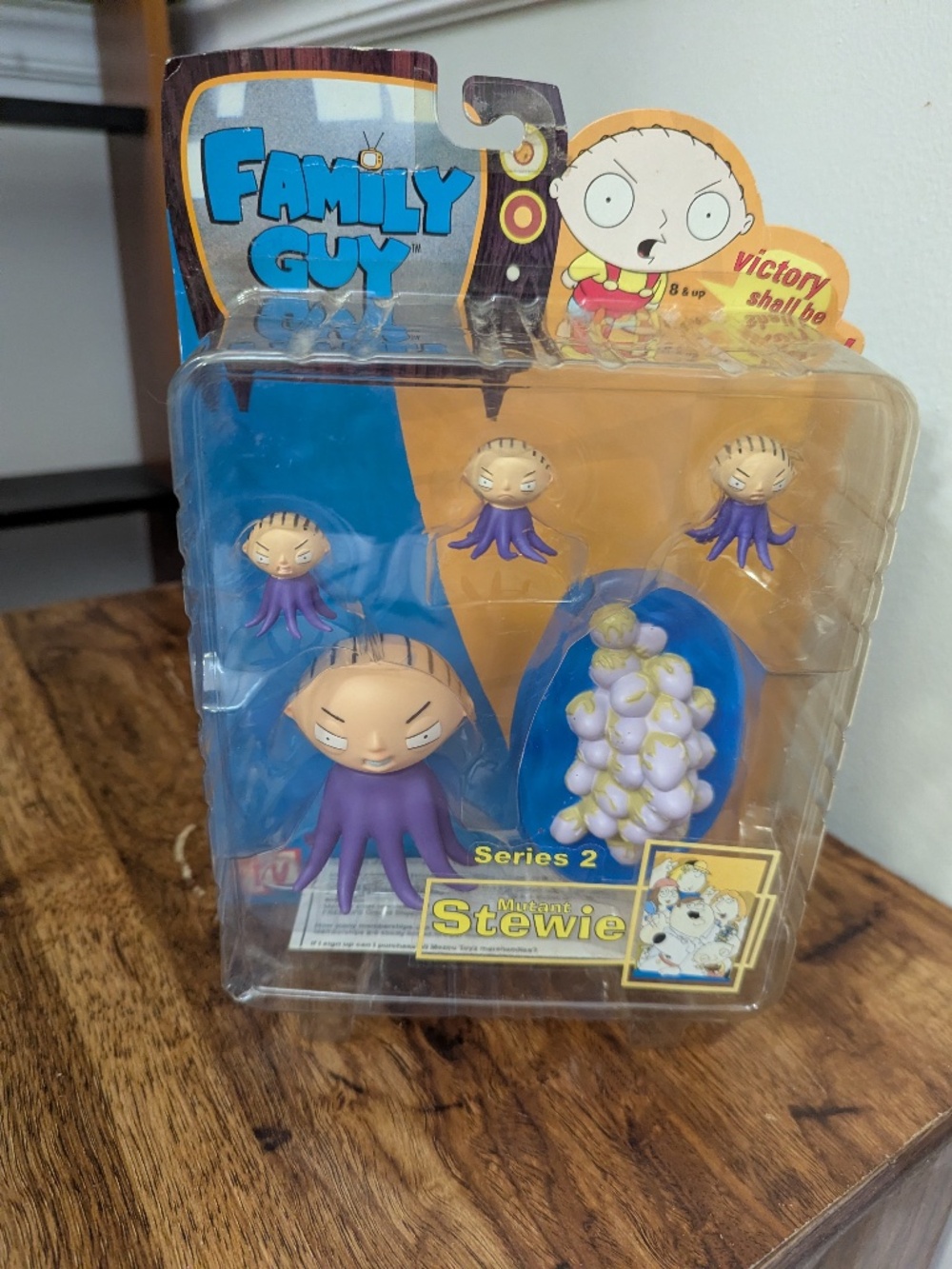 Family Guy Mutant Stewie Series 2 Mezco Figurine 2005 w/Mutant Babies NIB